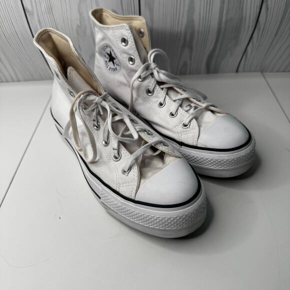 Size 9.5 - Converse Chuck Taylor All Star Platform High White Womens - Picture 1 of 8